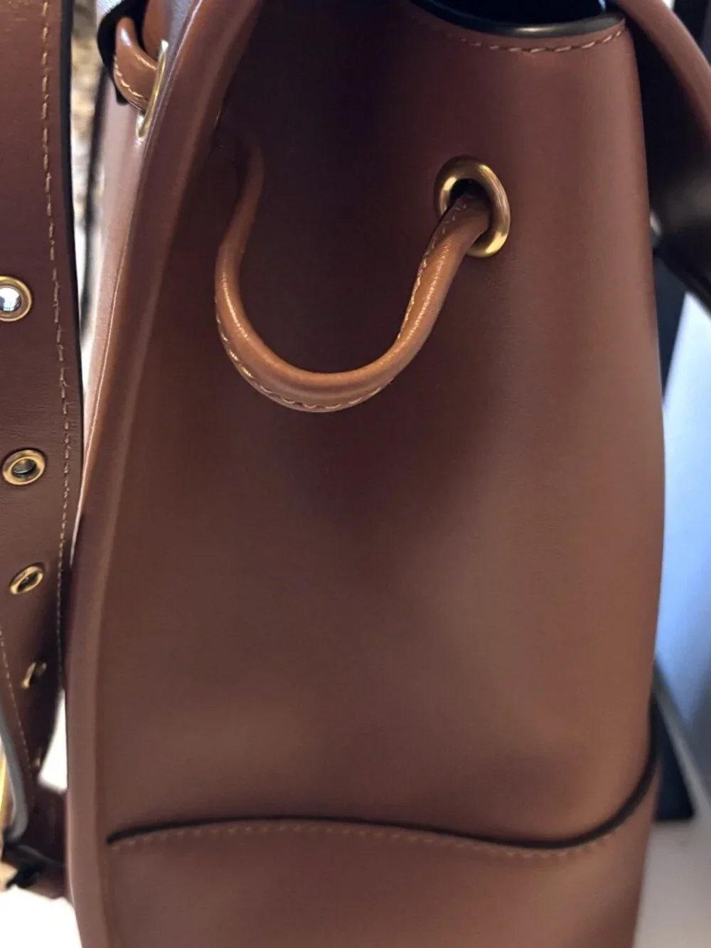 Coach Turn-Lock Backpack - Picture 5 of 10